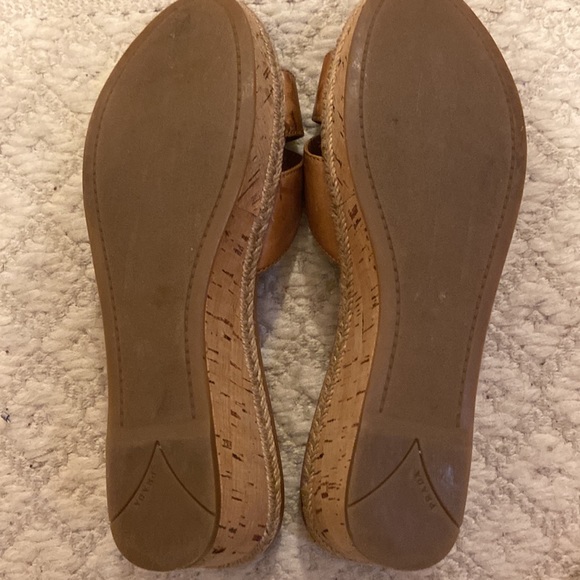 Prada slides - Picture 8 of 12